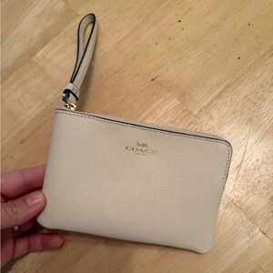 Coach White Wristlet Clutch